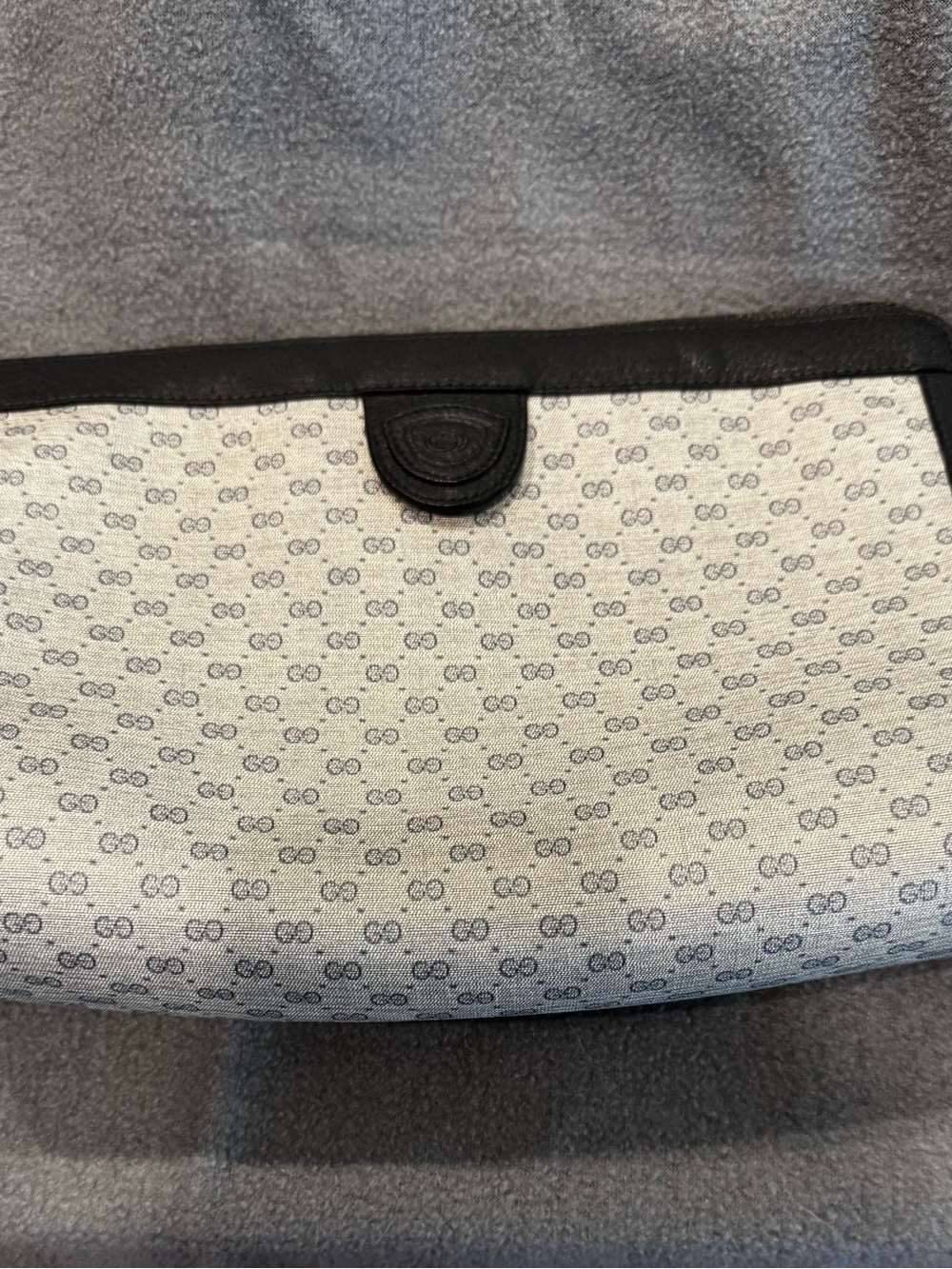 Gucci Micro Monogram Canvas Clutch Bag in Cream and Black with COA